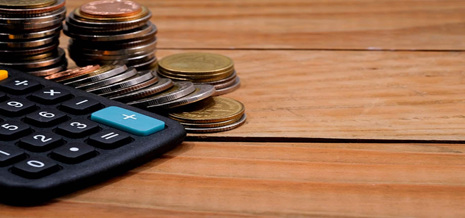 على ماذا يعتمد تحديد سعر الصرف؟